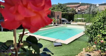 Villa en Provence, piscine, spa, sauna, entre Cassis, Marseille Aix en Provence
