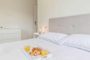 3 Schlafzimmer, Schreibtisch, WLAN, Bettwäsche