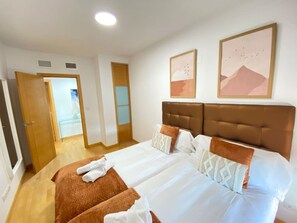 2 Schlafzimmer, Bügeleisen/Bügelbrett, WLAN, Bettwäsche