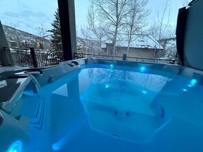 Utendørs boblebad