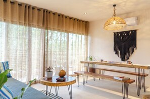 Leilighet – comfort, terrasse | Strykejern/-brett og wi-fi (inkludert)