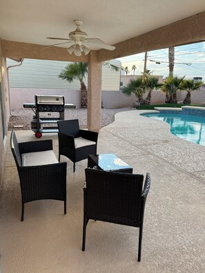 Terrace/patio - Centrally Located Pool Home (Lake Havasu City)