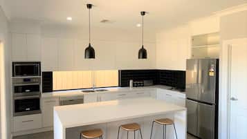 Fridge, microwave, dishwasher