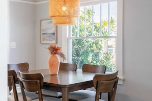 Casa (2 Bedrooms) | Interior