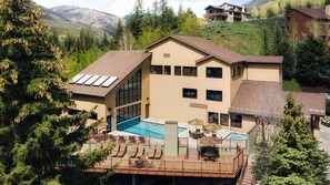 Exterior - Family Fun and Mountain Magic at Marriott’s Streamside Birch at Vail - 2 Bedroom (Vail)