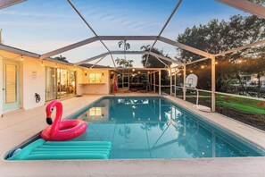Piscine extérieure, piscine chauffée