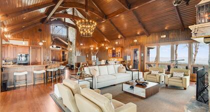 Windy Hill Lodge, A LUXURIOUS ESTATE