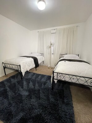 3 makuuhuonetta, Wi-Fi, vuodevaatteet