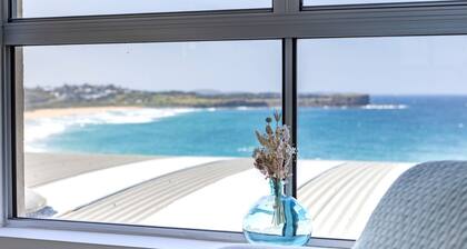 Breathtaking Beach Views in Sea Side Kiama NSW