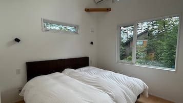 3 bedrooms, WiFi, bed sheets