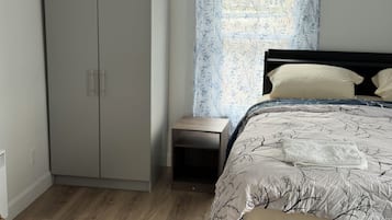 1 quarto, ferros/tábuas de passar roupa, Wi-Fi, roupa de cama