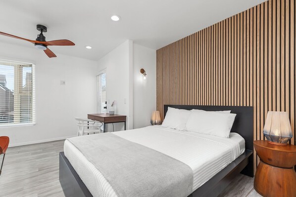 2 bedrooms, desk, iron/ironing board, free WiFi