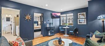 1BR on Salem Common l Steps to Witch Museum l Fenced in Yard + Parking