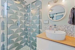House, Multiple Beds, Pool Access, Pool View (Modern Heart Oasis) | Bathroom - Modern Heart Oasis With Pool! (Palm Springs)