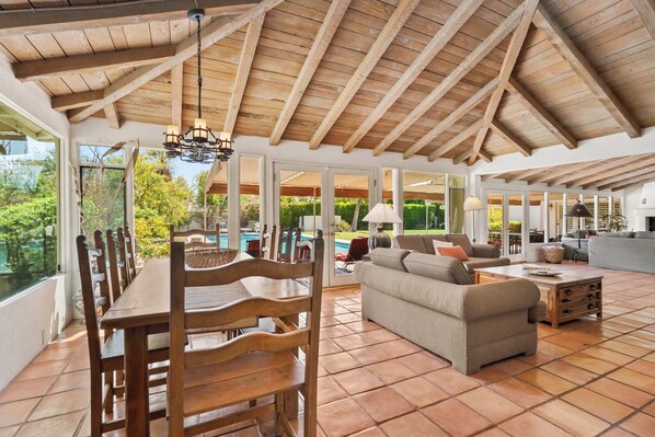 House, Multiple Beds, Pool Access, Mountain View (San Jacinto Villa) | Dining - San Jacinto Villa Private Pool (Palm Springs)