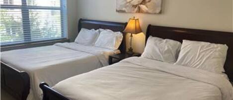 2 Schlafzimmer, Bügeleisen/Bügelbrett, WLAN, Bettwäsche