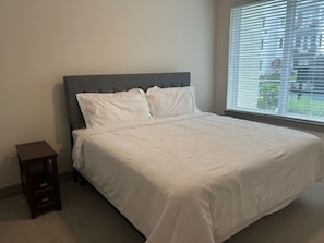 2 bedrooms, WiFi, bed sheets - Spacious 2 bed/2bath in the Galleria (Houston)