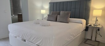 BANDERAS & SPA ESTUDIO HIDROMASSAGE VERA (CAMINITO DEL REY/MASSAGE ON REQUEST)