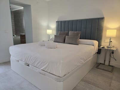 BANDERAS & SPA ESTUDIO HIDROMASSAGE VERA (CAMINITO DEL REY/MASSAGE ON REQUEST)