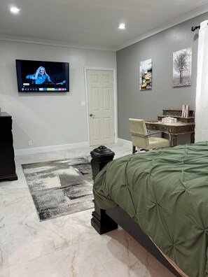 1 bedroom, iron/ironing board, WiFi, bed sheets