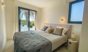 5 bedrooms, iron/ironing board, travel crib, WiFi