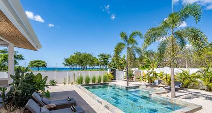 Villa Antemar, Oceanfront near Conchal