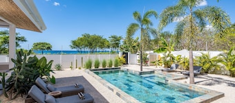 Villa Antemar, Oceanfront near Conchal