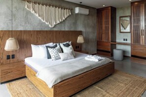1 dormitorio, tabla de planchar con plancha, wifi y ropa de cama