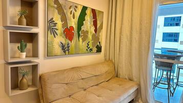 Apartment | Living area | TV