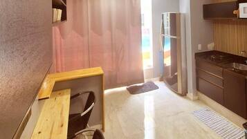 Basic Apartment, Balcony, Pool View | 2 bedrooms, free WiFi