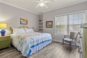 2 slaapkamers, een strijkplank/strijkijzer, gratis wifi, beddengoed