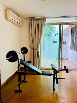 Fitness facility - Casa Luna Suites, in one of the most central locations in Monterrey. (Monterrey)
