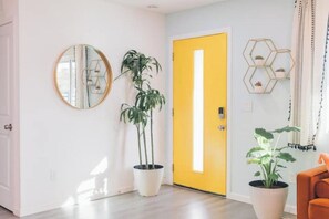 Interior - Casa De Colores w/ Arcade, hot tub + more - J Tree
(Joshua Tree)