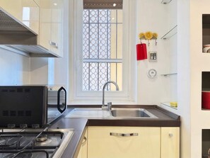House | 1 bedroom, Internet - Casa Marianna in Milano (Milan)