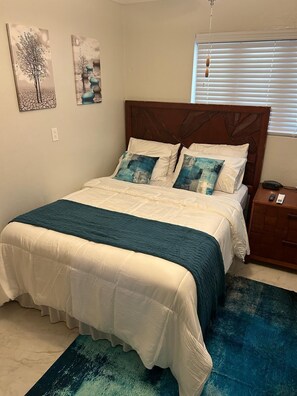 1 bedroom, iron/ironing board, WiFi, bed sheets