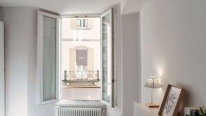 Interior - Flat in the centre of Como (La Maison) (Como)