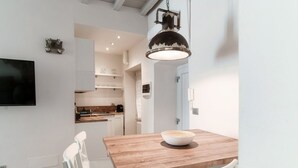 Dining - Flat in the centre of Como (La Maison) (Como)