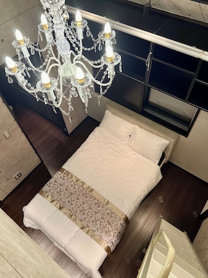 Luxury Suite, City View | Living area - COREHOTEL (Tokyo)