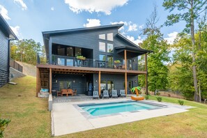 Exterior - Mallard Haus - Private Pool ~ Movie Rm ~ Sleeps 18 (Hot Springs)