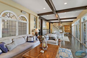 Smart TV, fireplace, offices