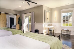 5 bedrooms, desk, iron/ironing board, free WiFi