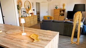 Uklassifisert bilde, 3 av 28, knapp