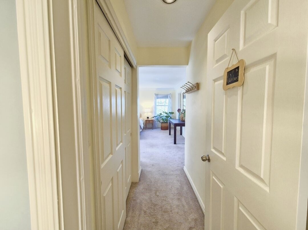 Deluxe appartement, kitchenette | Een strijkplank/strijkijzer, gratis wifi