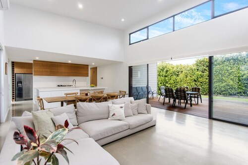 Greenview Luxe - Sleeps 7 - Pet friendly - Firepit