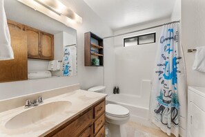 Cabin, Multiple Beds (Regal Place) | Bathroom - Regal Place (Tahoe Vista)