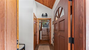 Unclassified image, 4 of 49, button - Tahoe Haven (Carnelian Bay)
