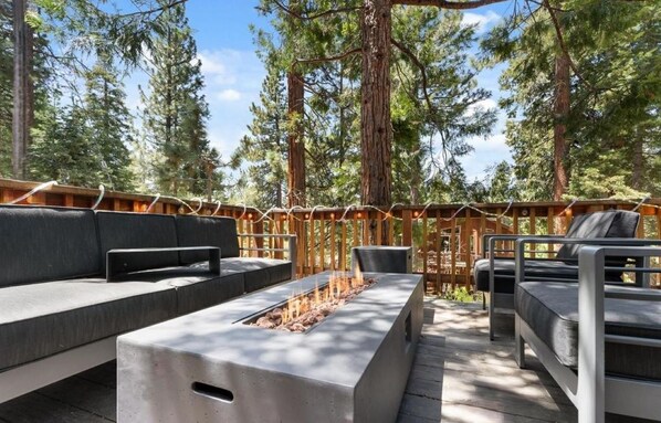 Property grounds - Beavers Abode (Kings Beach)