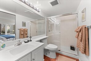 Bathroom - Lake Escape (Carnelian Bay)
