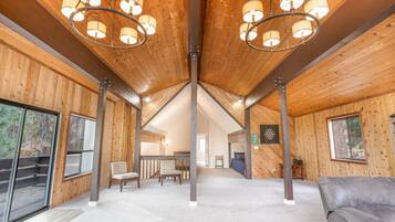 Nhà, nhiều giường (Natures Suites) | Nội thất