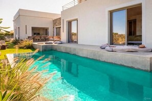 Beheizter Pool